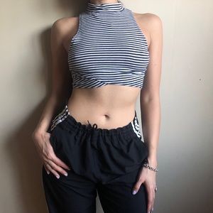 Hollister cropped top